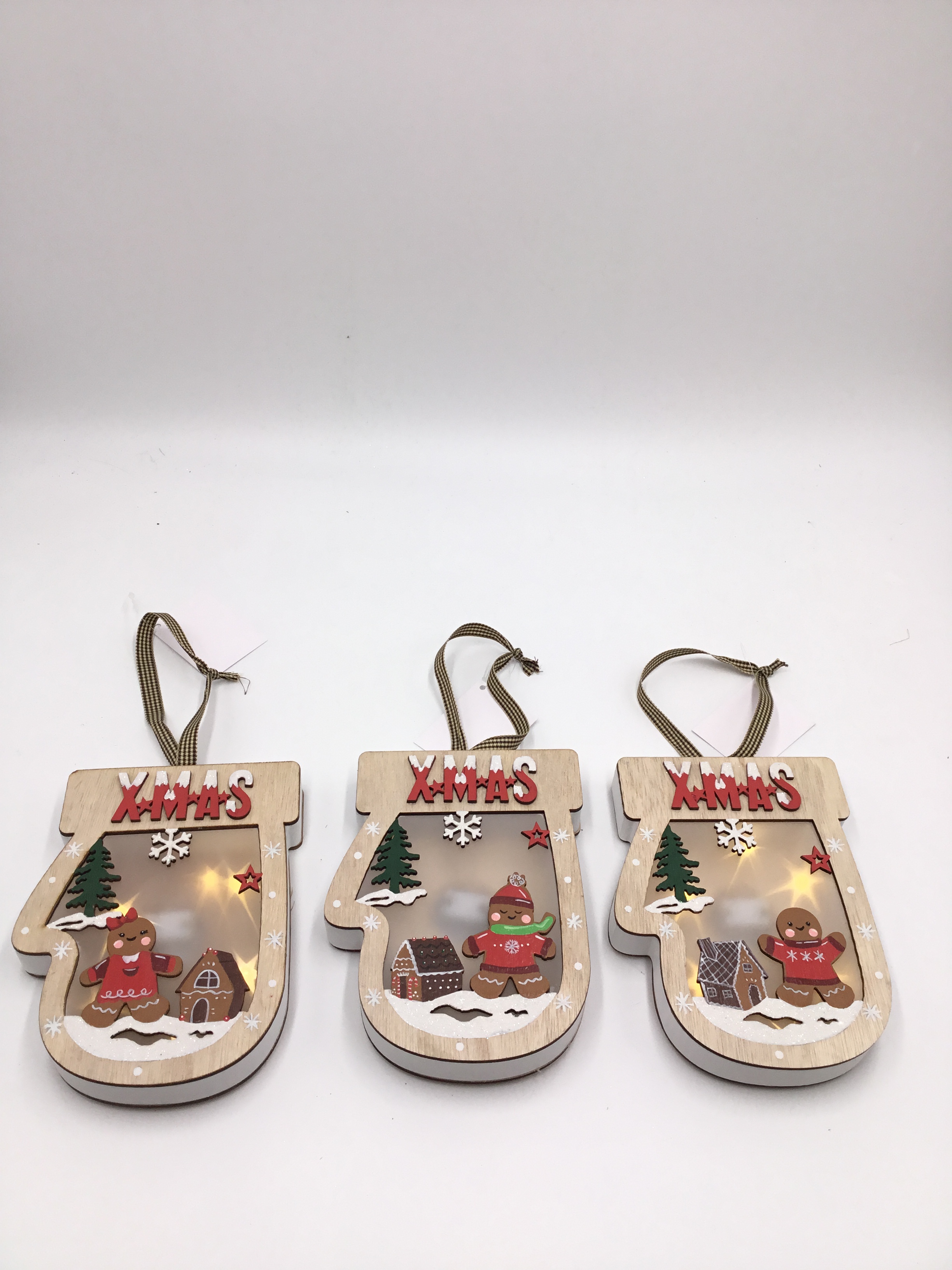 23JBR047 Christmas Creative Wooden Gingerbread Man with  Glove Pendants Christmas Tree Ornament Wooden Hanging, LED light