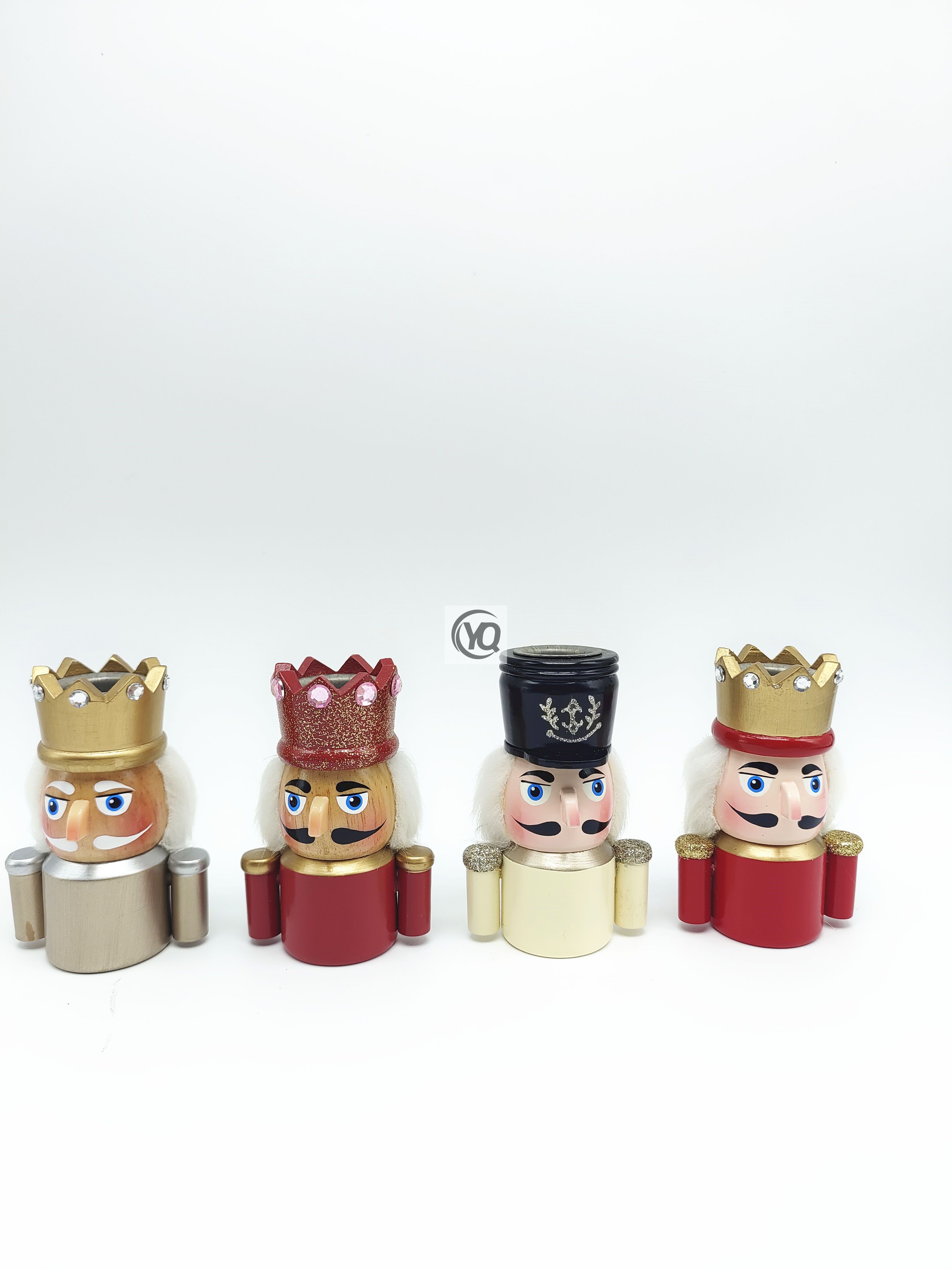 23YN507 Wooden Nutcracker Candle Holder S/4 H10CM