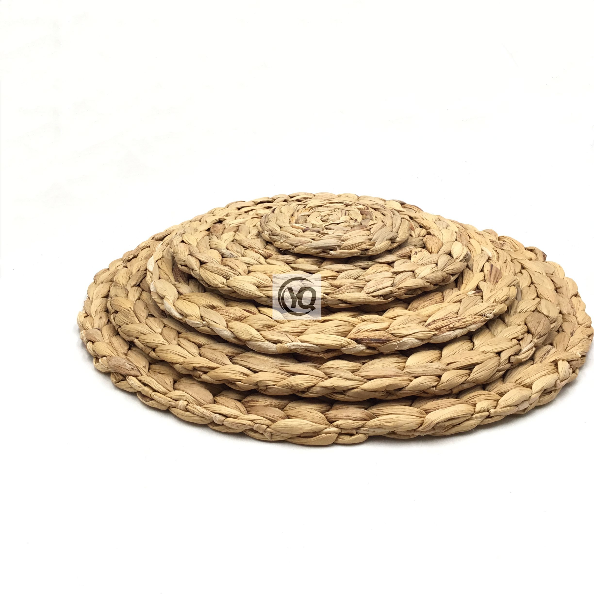 23PMN01 Natural Material Water Hyacinth placemat table decoration