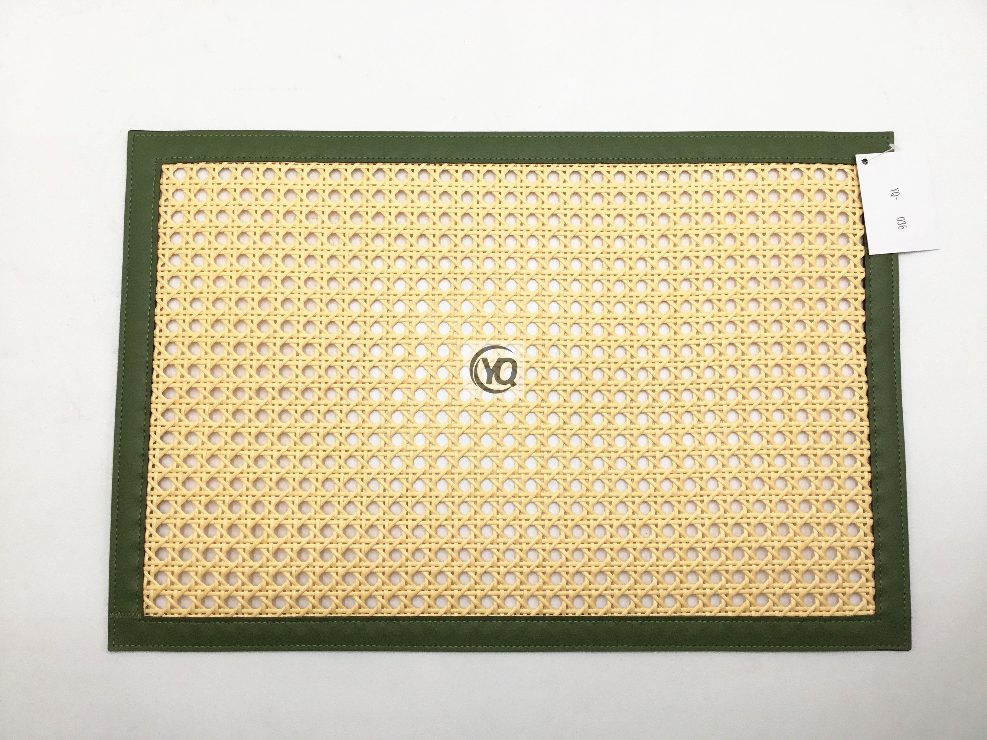 YQ-SS003/004/036/037/039/040/041/143/148 Fake Rattan Rectangular Placemat With Fabric Binding30x45CM